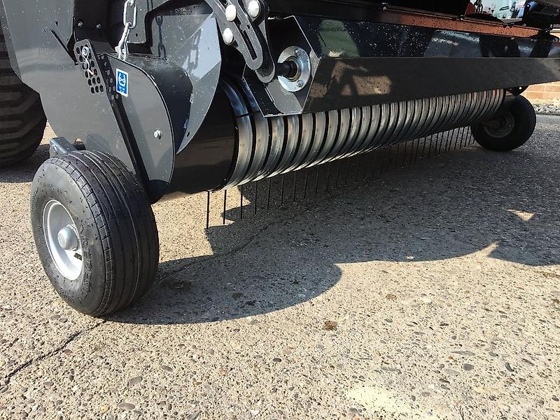 Kuhn VB 3260 Rundballenpresse