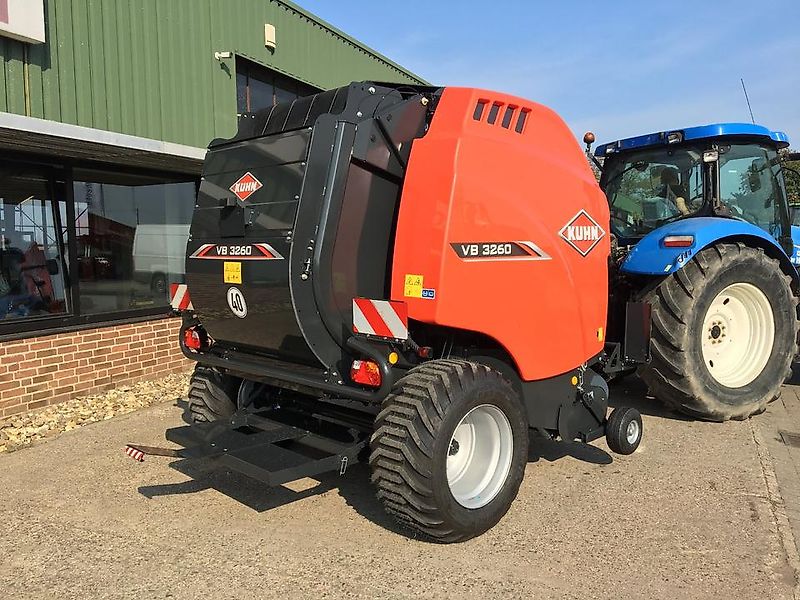Kuhn VB 3260 Rundballenpresse