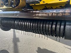 Mengele Rotobull 6000/2 mit 700/45-22,5 Bereifung und Nachlauflenkung