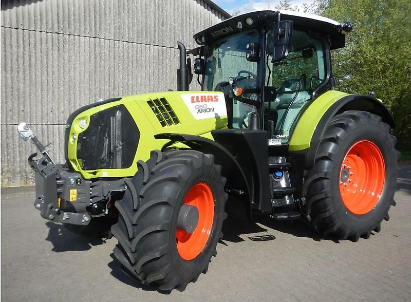 Claas Arion 660