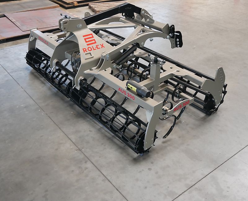 MD Rol-Ex Saatbettkombination mit Hitch AUS 2,5 m - 3,0 m