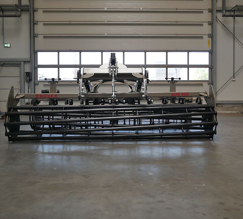 MD Rol-Ex Saatbettkombination mit Hitch AUS 2,5 m - 3,0 m