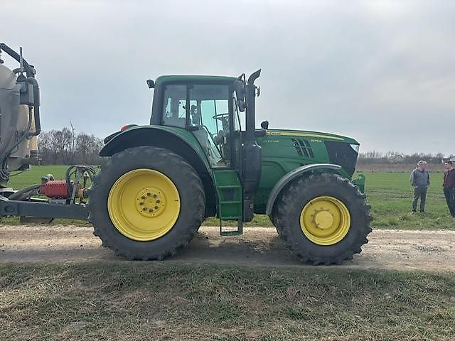 John Deere 6175 M