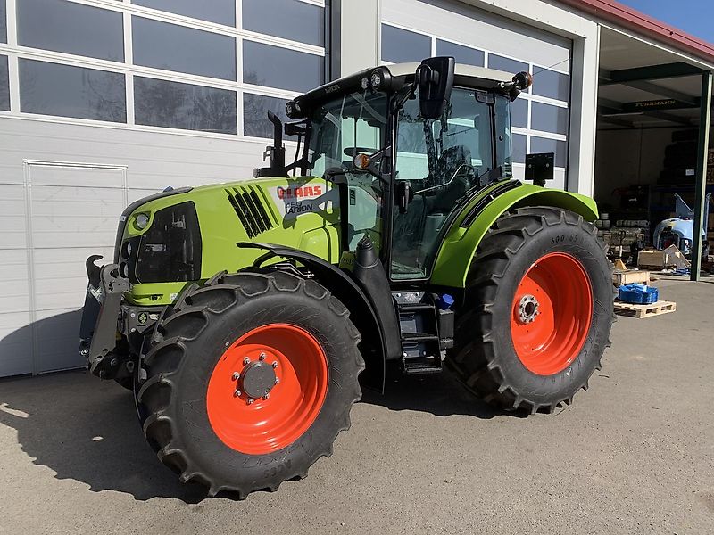 Claas Arion 450