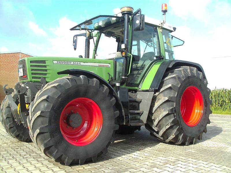 Fendt Favorit 515C