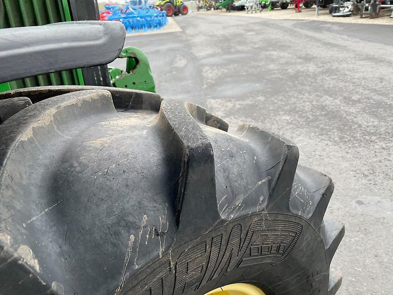 John Deere 6910S mit TLS + Power-Quad in Top-Zustand