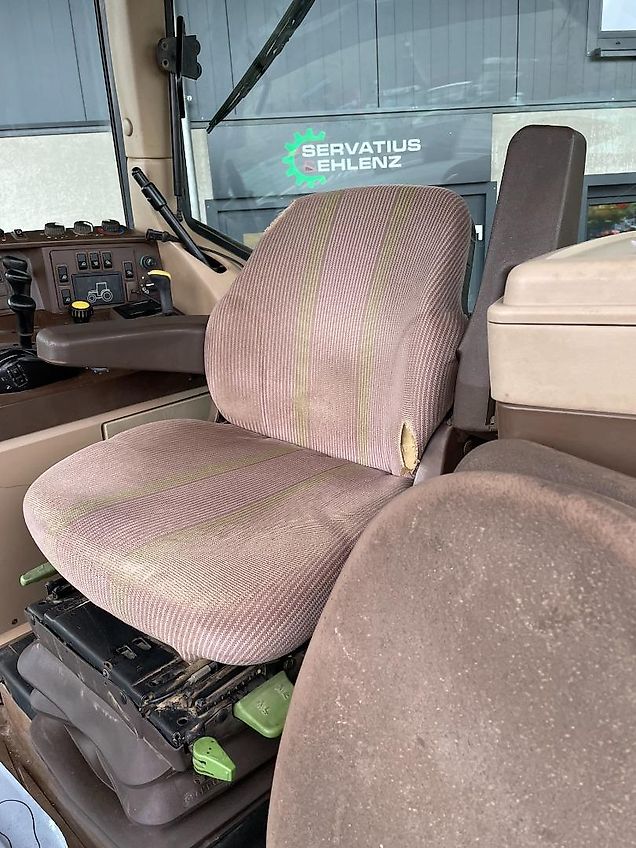 John Deere 6910S mit TLS + Power-Quad in Top-Zustand