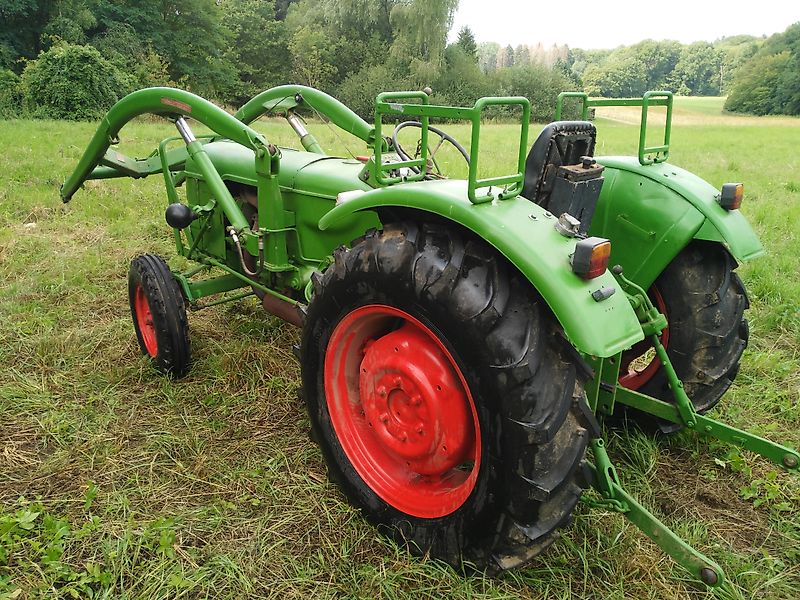 Deutz D5005