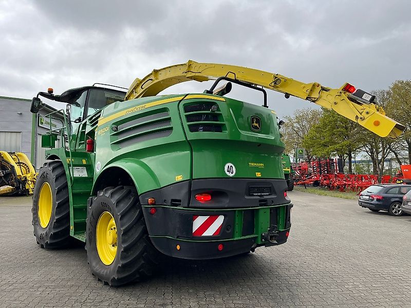 John Deere 8500