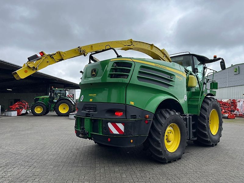 John Deere 8500
