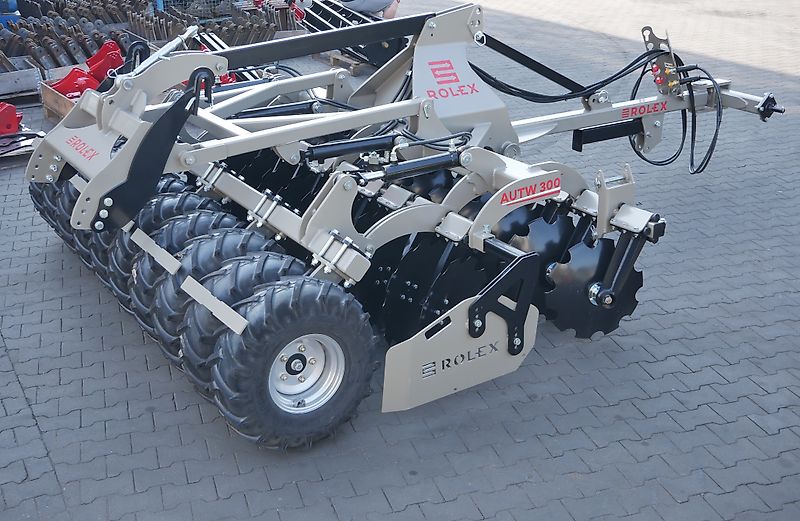 MD Rol-Ex Scheibenegge mit Hitch und Reifenpacker 2,5m - 4,0m AUTW