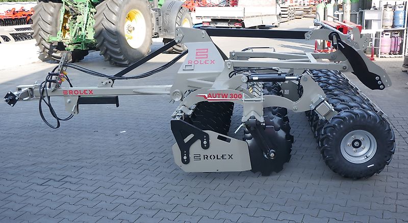 MD Rol-Ex Scheibenegge mit Hitch und Reifenpacker 2,5m - 4,0m AUTW