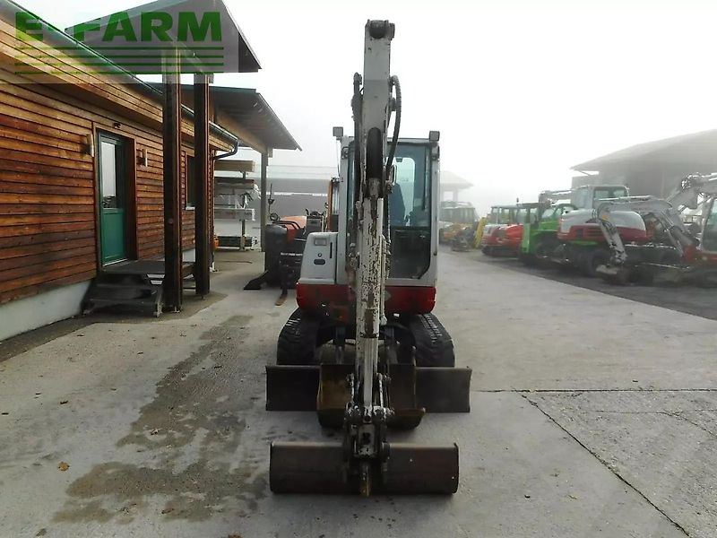 Takeuchi tb 235 ( 3.530kg ) hydr. sw + 3 löffel
