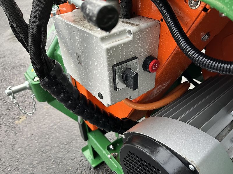 Posch ZE 7,5 + W+ F4 Wippsäge mit Förderband