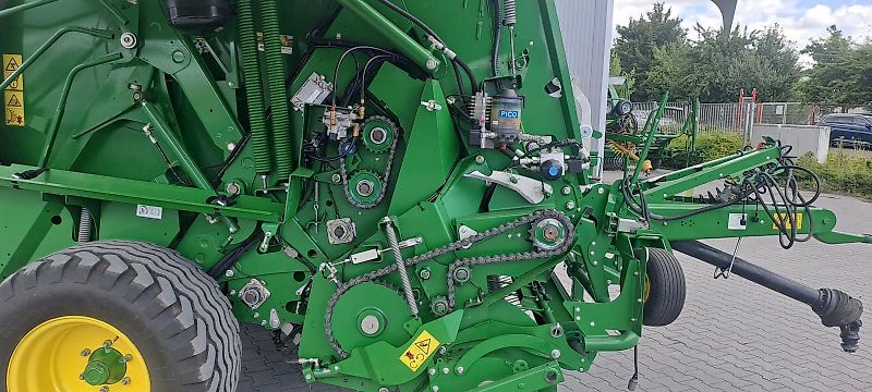 John Deere V 461 R