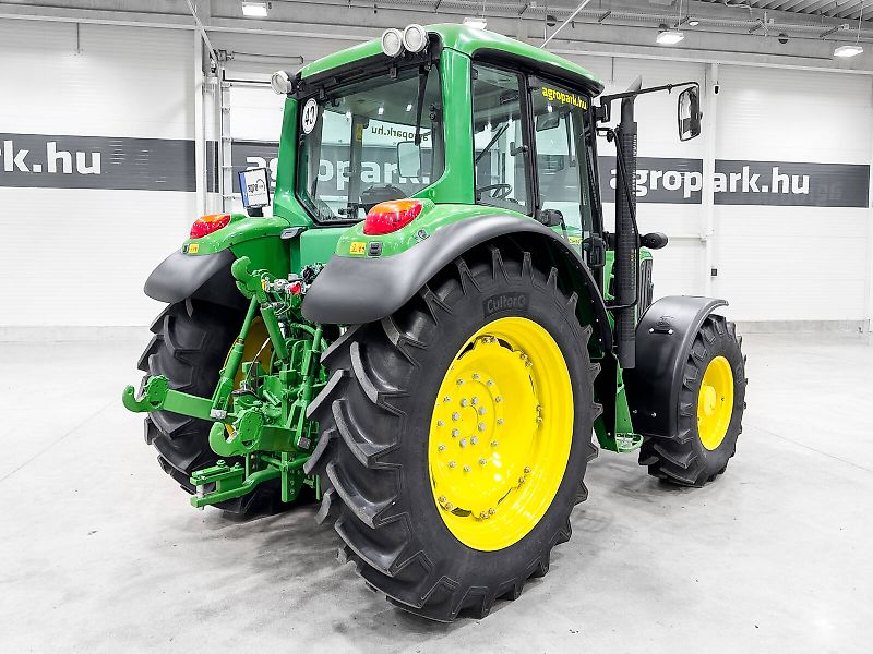 John Deere 6330 Premium tractor, PowerQuad 40 km/h, TLS, air brakes, Command Center