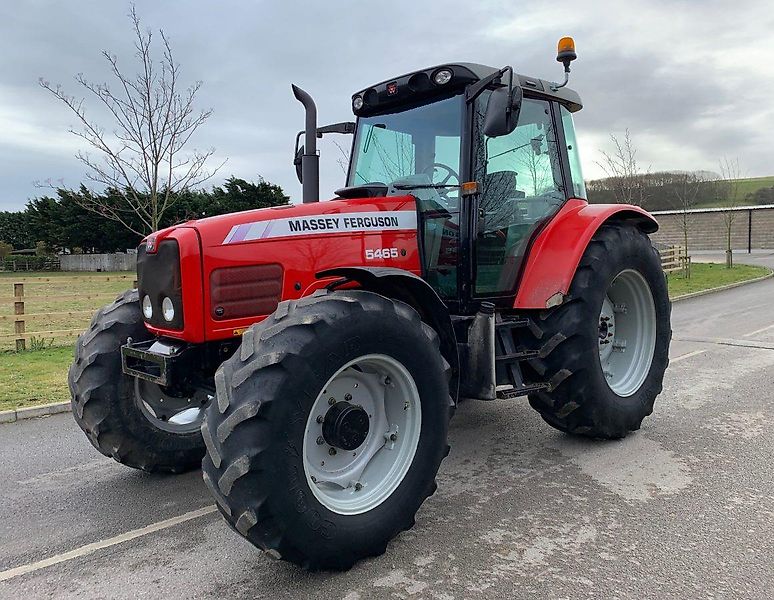 Massey Ferguson 5465