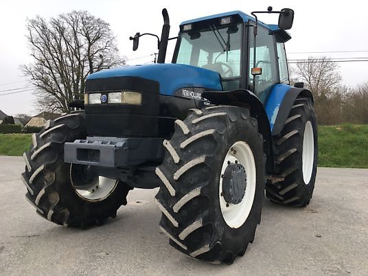 New Holland 8360