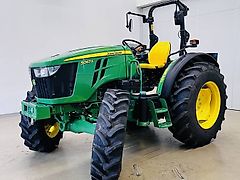 John Deere 5067E