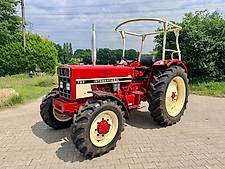 Case IH IHC 733 Allrad traktorpool Angebot