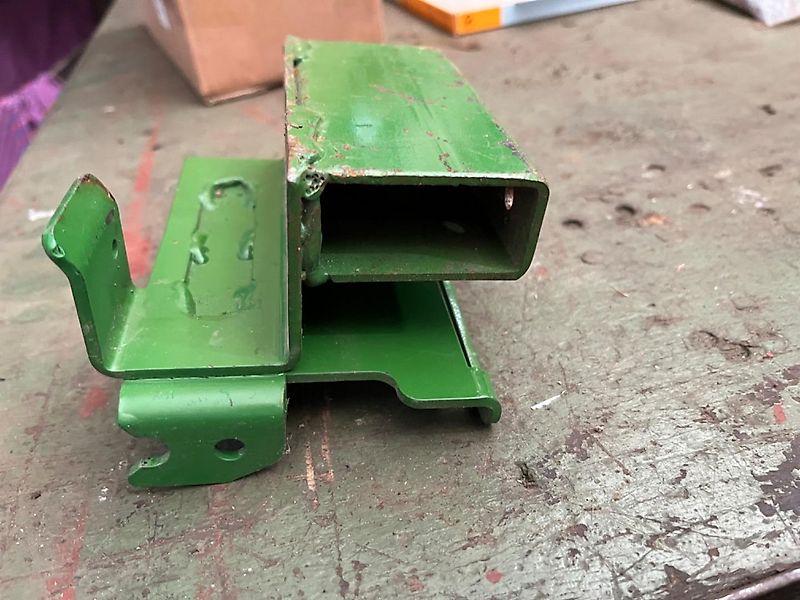 John Deere Halterung für Bedienterminal, verschiedene Ausführungen, Stückpreis
