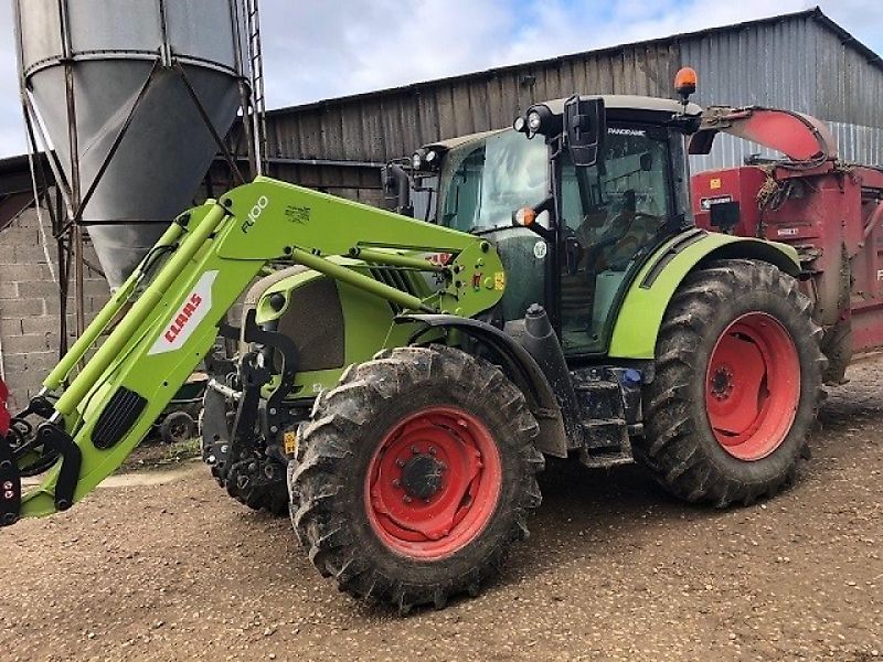 Claas Arion 430