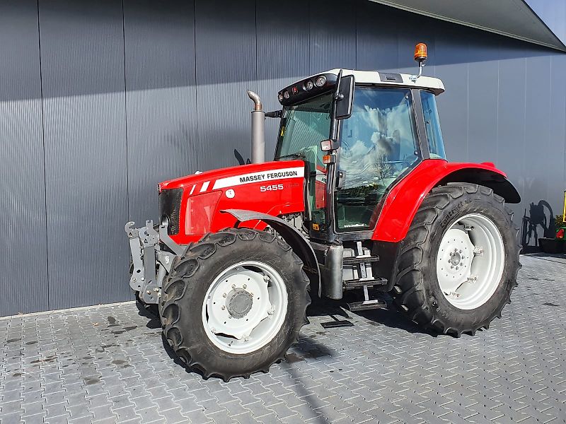 Massey Ferguson 5455