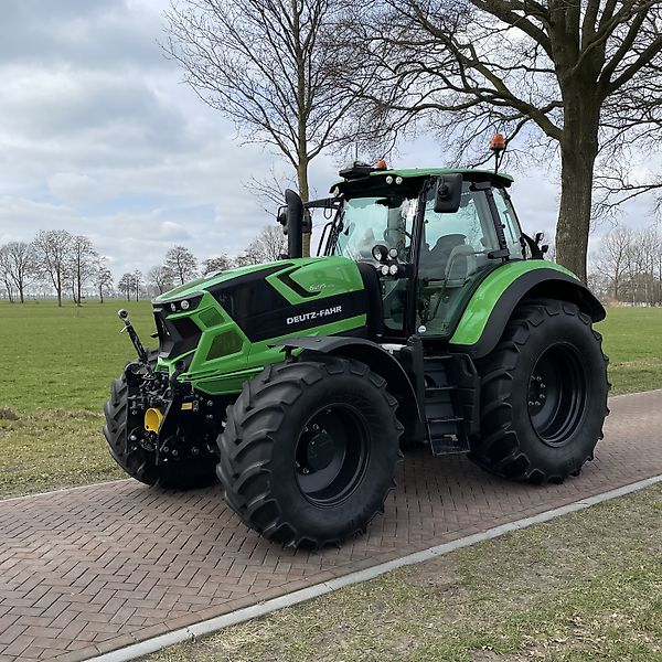 Deutz-Fahr Agrotron 6215 Erfahrungsbericht Titelbild