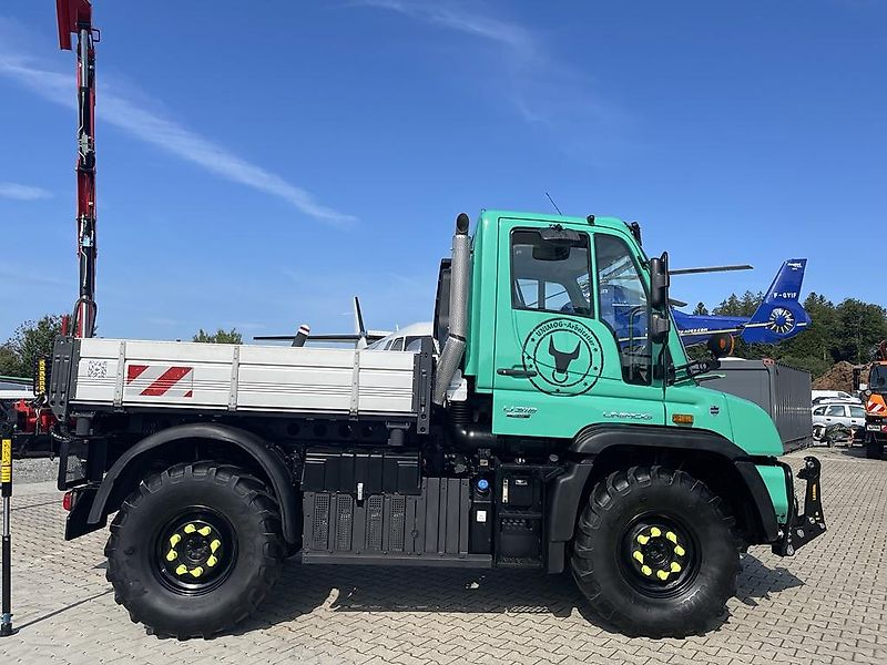 Mercedes-Benz Unimog U318 mit Ladekran aus Ez.2014, 1a Zustand , Leasing-Finanzierung mgl.