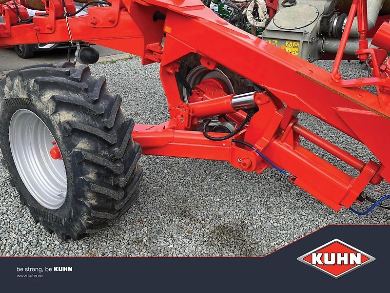 Kuhn CHALLENGER 8EH