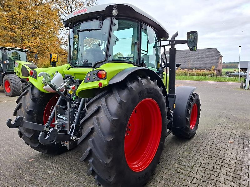 Claas Arion 410