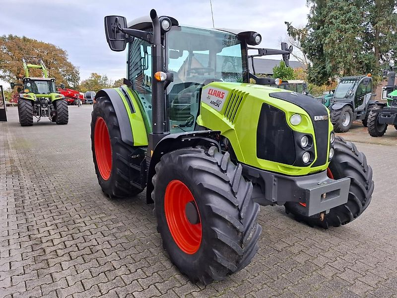 Claas Arion 410