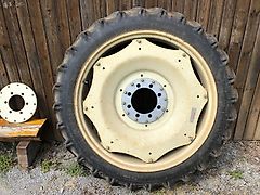 Continental 2 Pfelgeräder 9,5 - 42 Steyr / IHC etc.