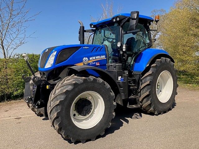 New Holland T7.245