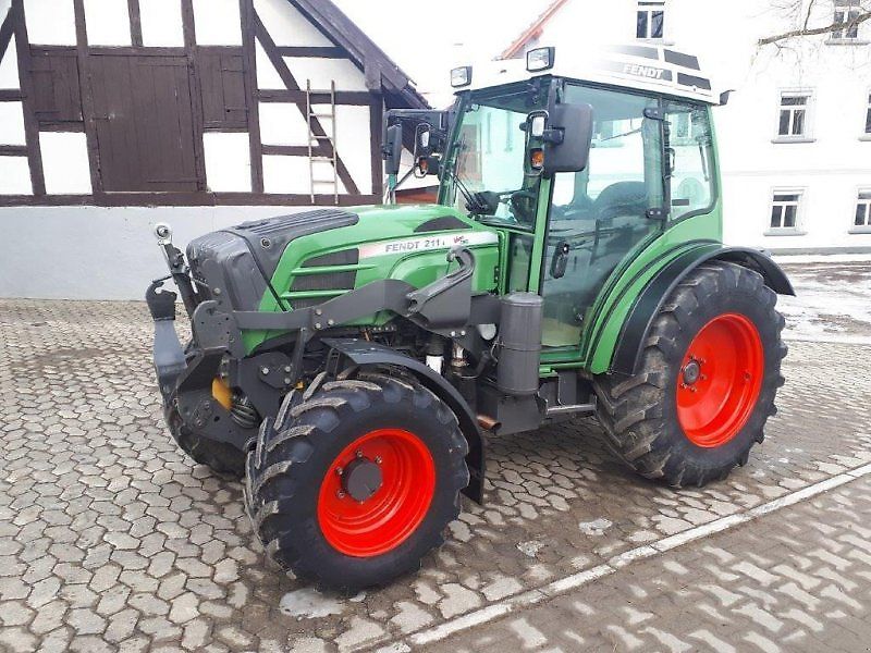 Fendt 211P Vario