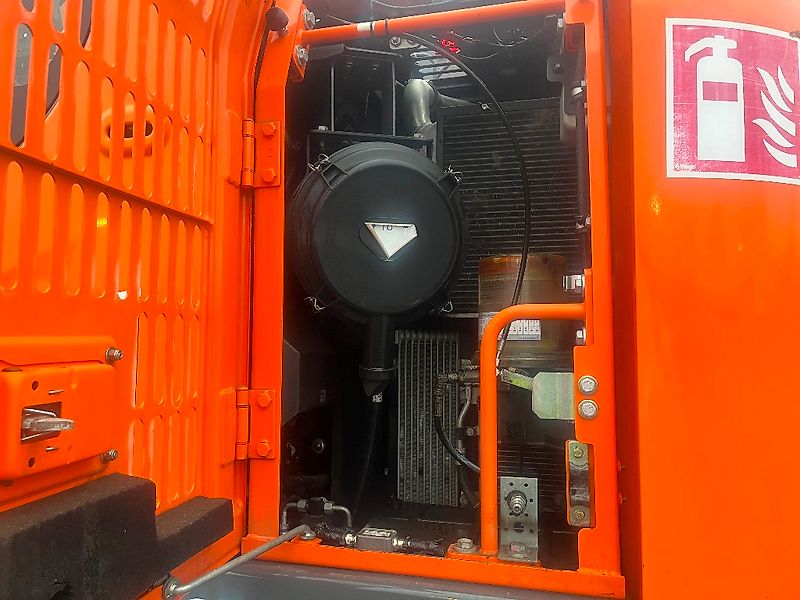 Doosan DX 235 LCR / Engcon, 3 kauhaa, Rasvari