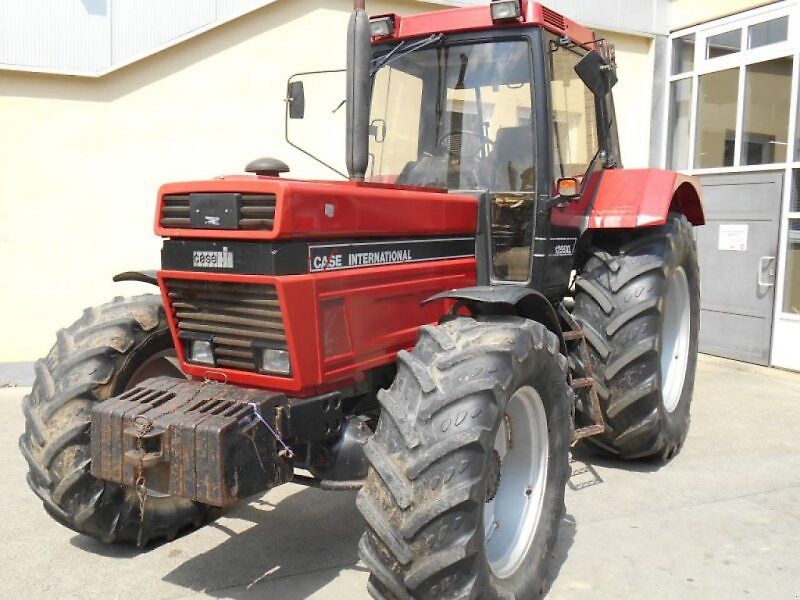 Case IH 1255 XL