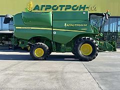 John Deere S680i