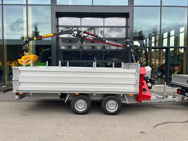 Universalanhänger mit Kran Gala 35.2