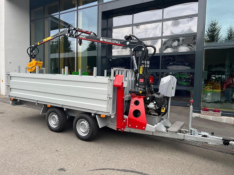 Universalanhänger mit Kran Gala 35.2