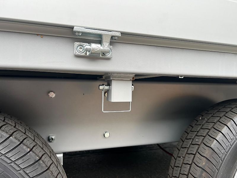 Universalanhänger mit Kran Gala 35.2