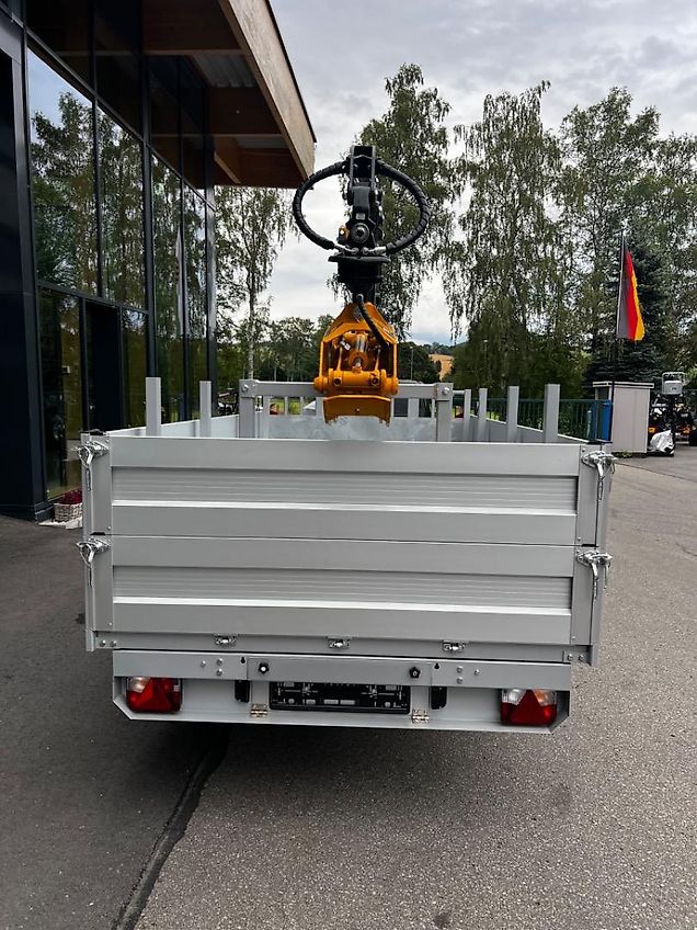 Universalanhänger mit Kran Gala 35.2