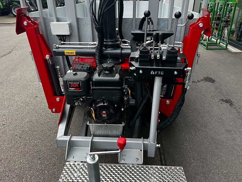 Universalanhänger mit Kran Gala 35.2