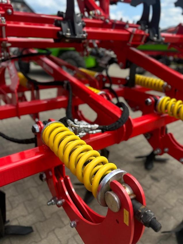 AKPIL TOP-AGRO Stoppelgrubber SCORPIO S 3,0m große Ausstattung!