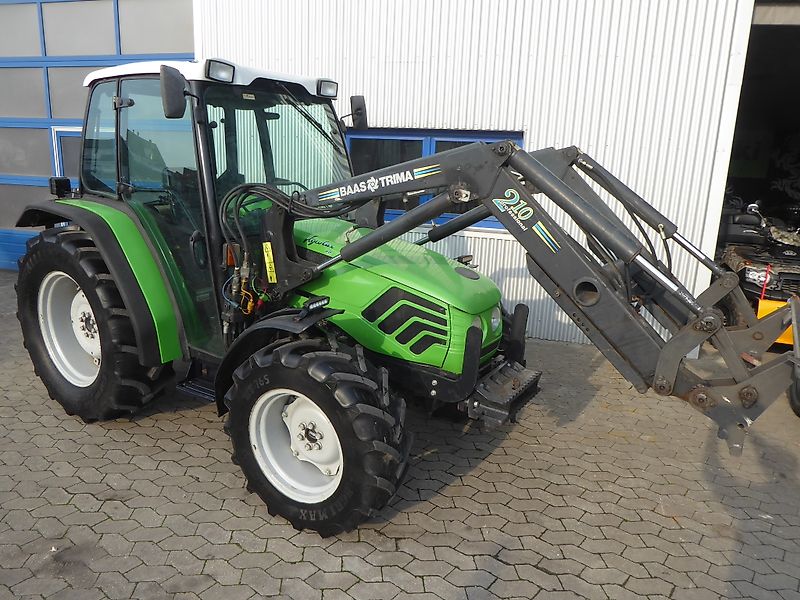 DeutzFahr Agrolux 60 Allrad mit Industriefrontlader Traktoren