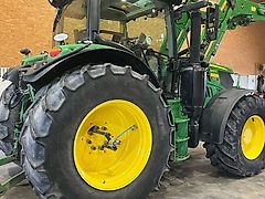 John Deere 6145R