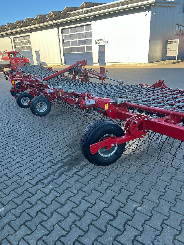Horsch Cura 12 St