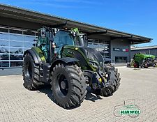 Valtra T 215 Versu