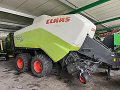 Claas Quadrant 3400 RC
