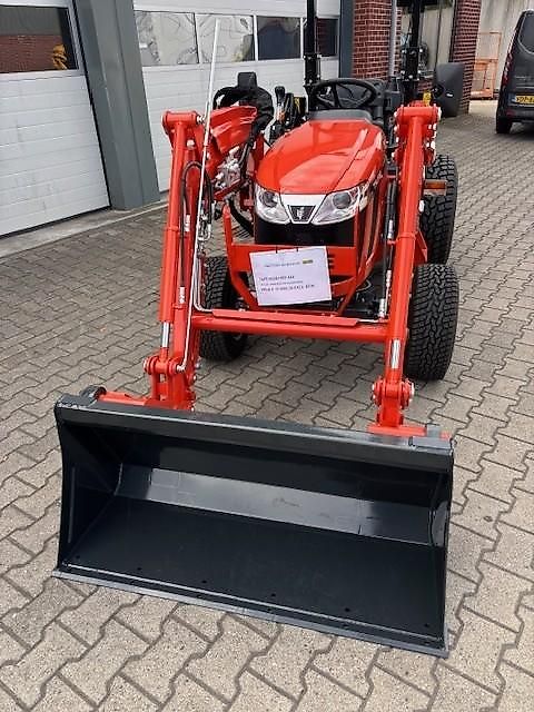 TAFE 6028 H VOORLADER HST